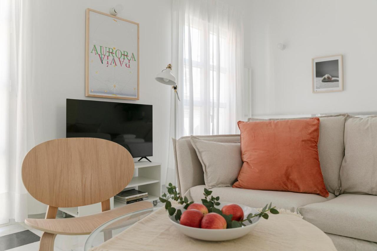 Aurora Terrace Apartments Севиля Екстериор снимка