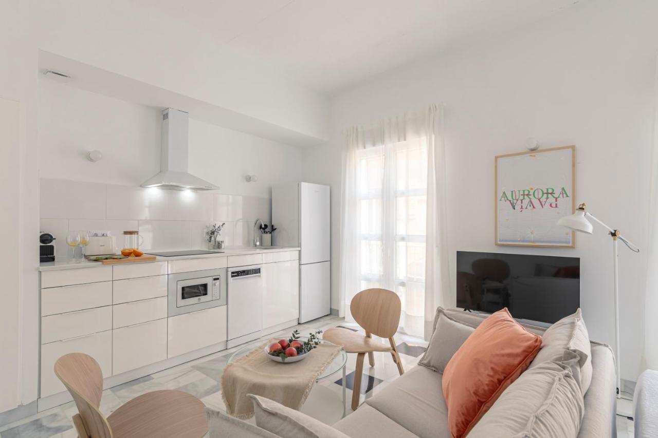 Aurora Terrace Apartments Севиля Екстериор снимка